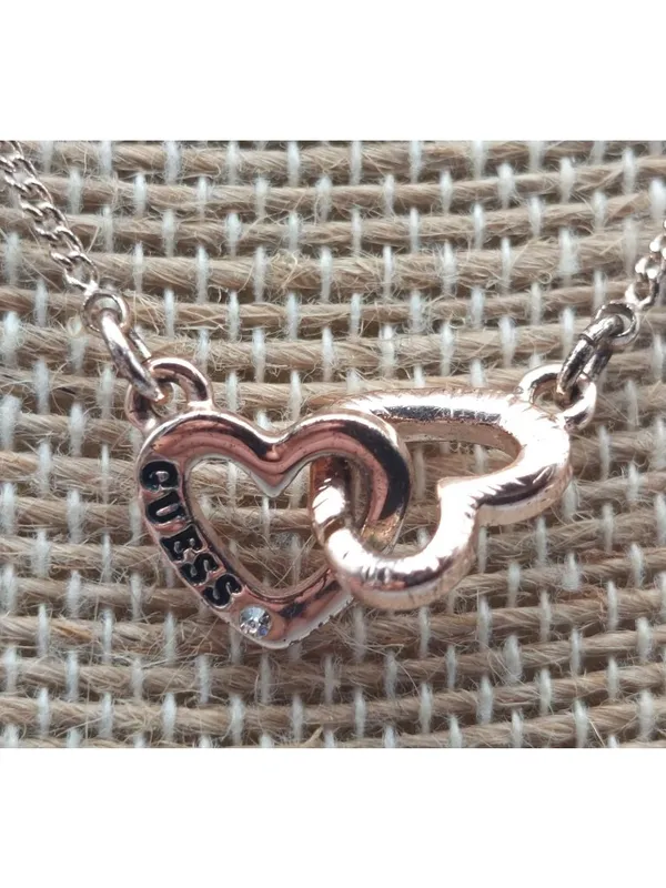 Adorable GUESS Rose Gold Tone Double Heart Pendant Necklace Dainty 16" Long - Image 2
