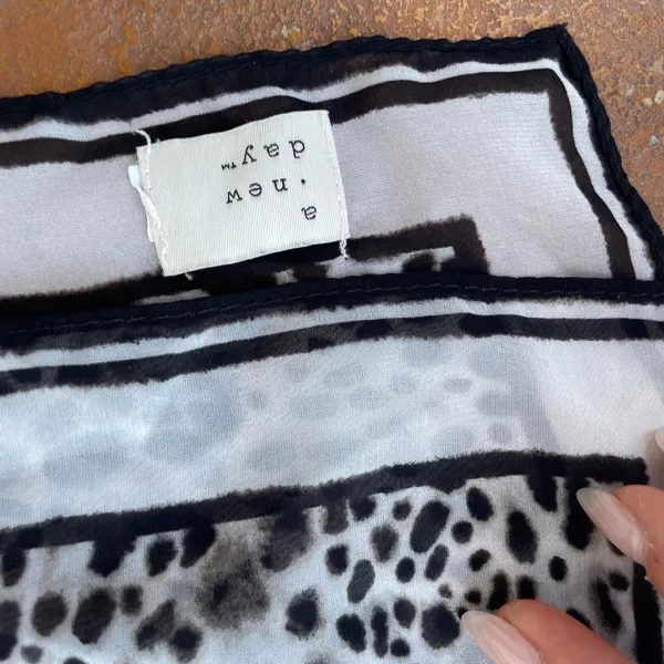 Target A new day Black and white light weight boho leopard print bandana - Image 3