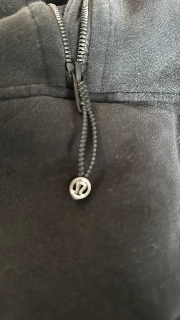 Lululemon Scuba Half-Zip - Image 4