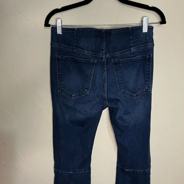 Free‎ People Penny Pull-On Flare Bell Bottom Hippie Festival Denim Jeans - Image 10
