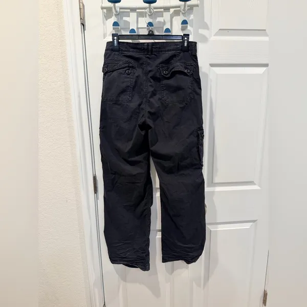 American Eagle Outfitters Dark Cargo Pants - Image 3
