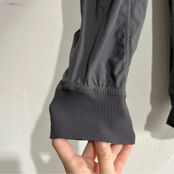 Lululemon Dance Studio Joggers Titanium Grey Size 2 Athletic Casual Travel - Image 2