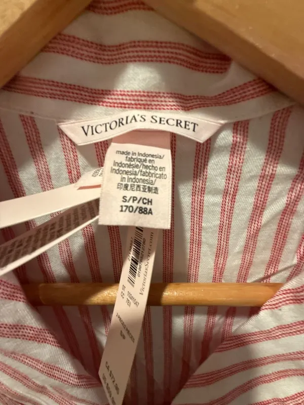 Victoria's Secret Pink White Stripe Short Pajama Set Size S - Image 4