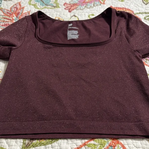 All In Motion size small pullover long sleeve tight fit cropped active top shiny - Image 2