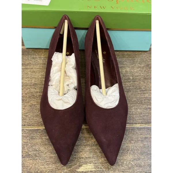 Kate Spade‎ Burgundy Russet Red Suede Kitten Heels Size 7.5 Modern Pointy Toed - Image 2