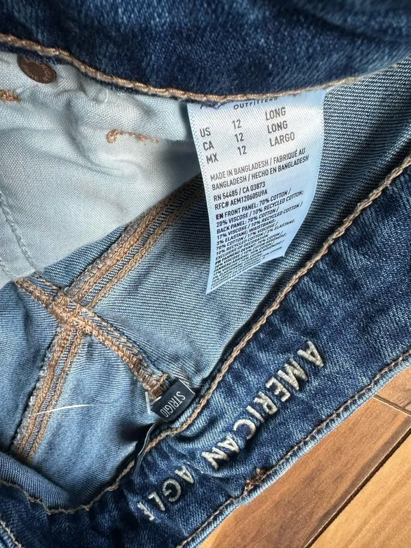 American Eagle Outfitters Blue Relaxed Jeans - Image 4