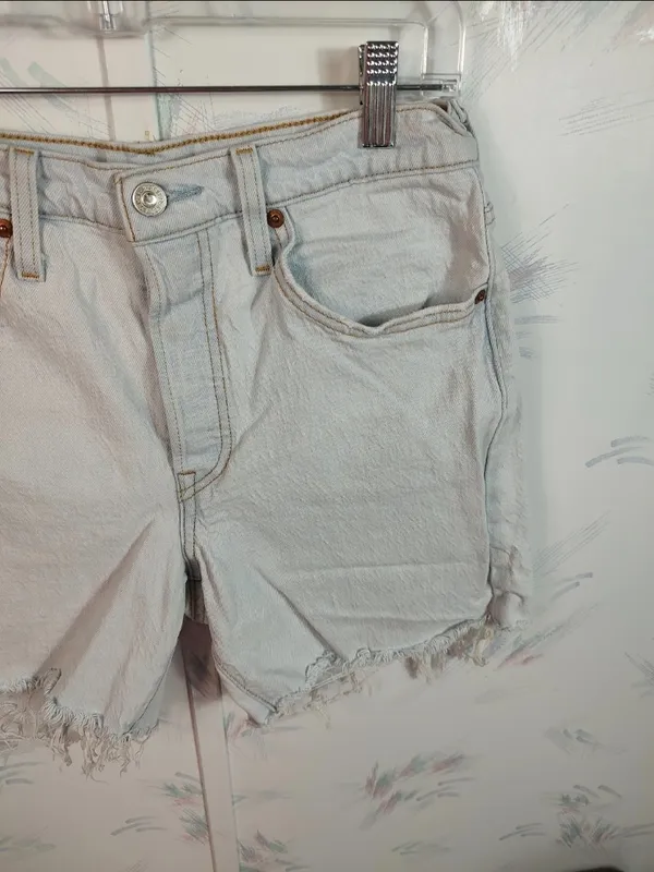 Levi's 501 cut off jean shorts - Image 3