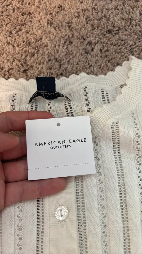 American Eagle Outfitters long sleeve rived top - Image 4