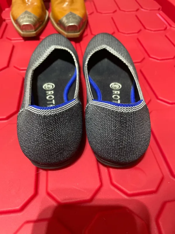 Rothy's The Flat Cloud Grey Birdseye Round Toe Ballet Size 6 - Image 6