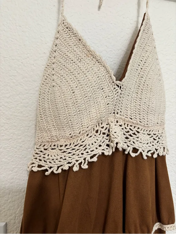 Vizio Vintage Crochet Halter Maxi Dress in Cream and Brown - Image 3
