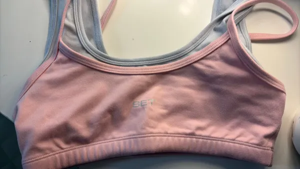 Set Active City of Valentine limited edition drop layered sports bra - Image 4