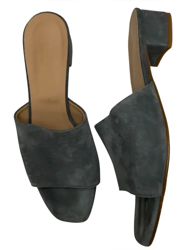 Garnet Hill Lillian Heeled Slides size 38 or US 8 - Image 2