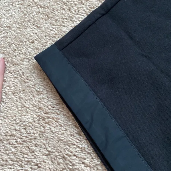 Athleta New Triumph Hybrid‎ Wide Crop Large - Image 8
