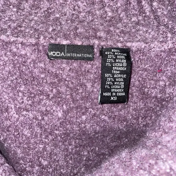 <<HP!!>> moda international turtleneck - Image 3