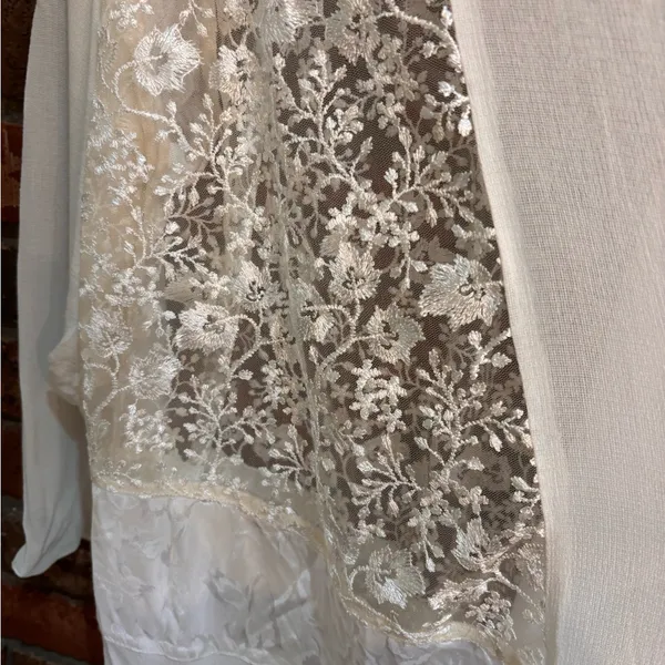 Christine Fairbanks womens delicate romantic lace open front cardigan cream M - Image 2