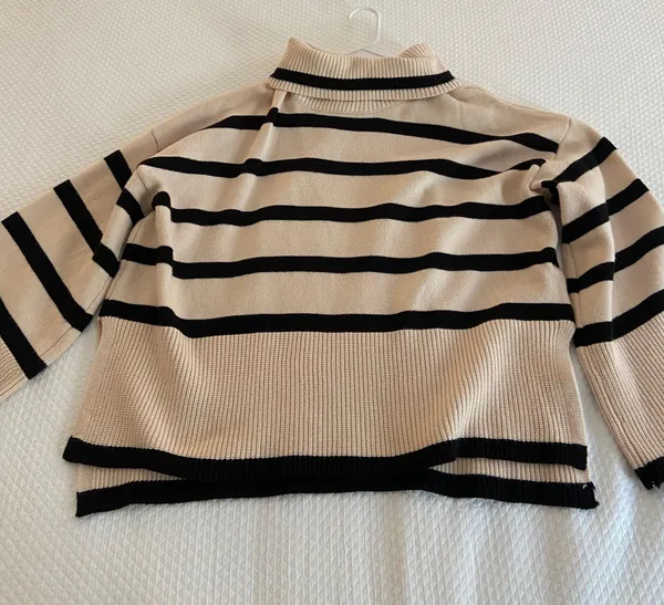 Boutique Sweater Multi Size M - Image 3