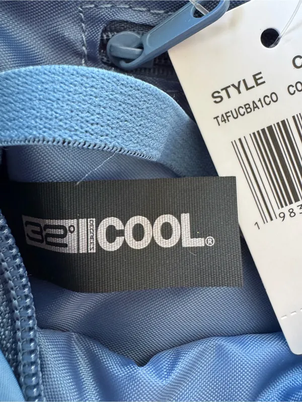 32 Degrees Light Blue Crescent Adjustable Shoulder Bag New - Image 4