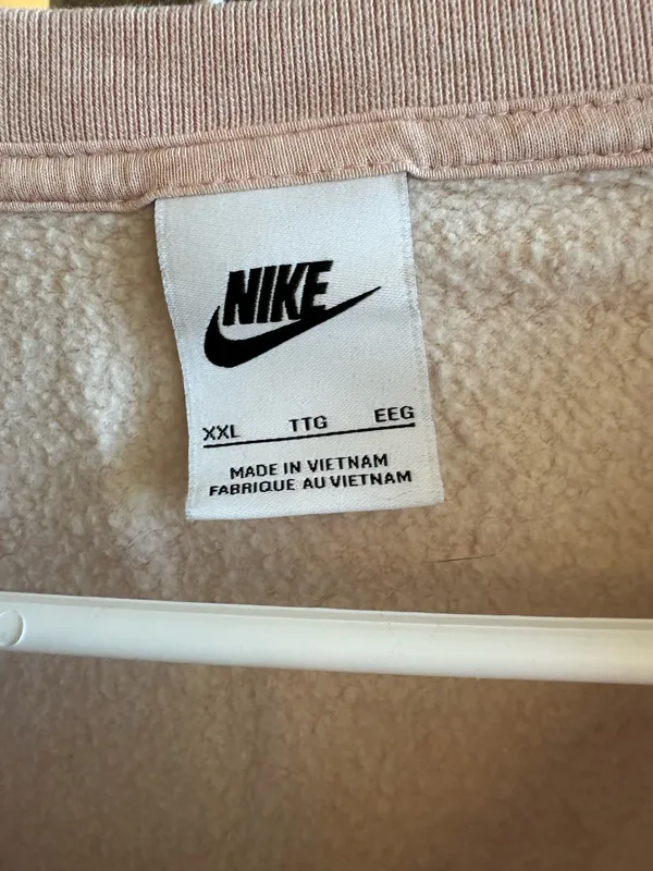 Nike Crewneck - Image 3