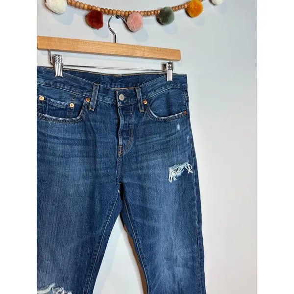Levi's dark wash distressed jeans - Image 5