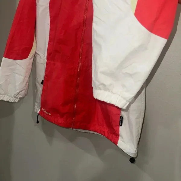Vintage 1990's Columbia Windbreaker Jacket Packable.‎ Women’s size Medium. - Image 4