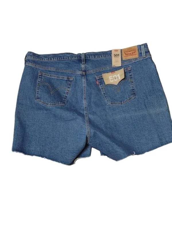 Levi's 501 shorts size 22W - Image 4