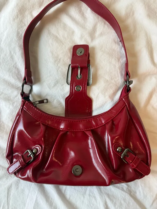 JW Pei Amazon Red Buckle Shoulder Bag - Image 2