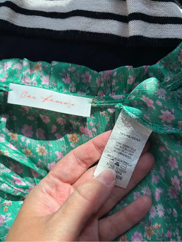 Green Floral 3/4th Sleeve Metallic Blouse - Image 5