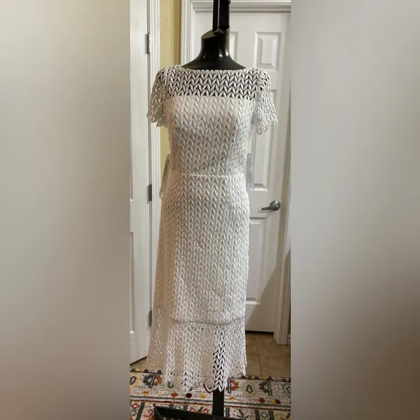 NWT Kay Unger Tatum Floral Lace Midi Cocktail Dress Size 4 (Retail $248) - Image 4