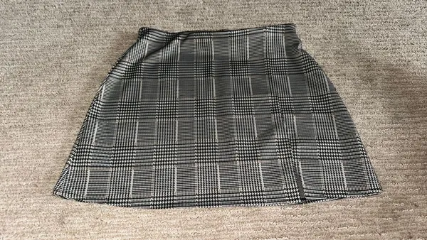 H&M Plaid Skirt Mini Pleated - Image 3