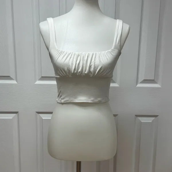 Aritzia Wilfred Free - Orbit Tank - White Crop Top -‎ Size XS. - Image 2