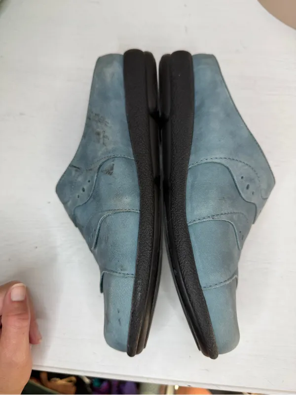 Dansko Glenna Nubuck Slip On Mule Clogs Size 40 - Image 4