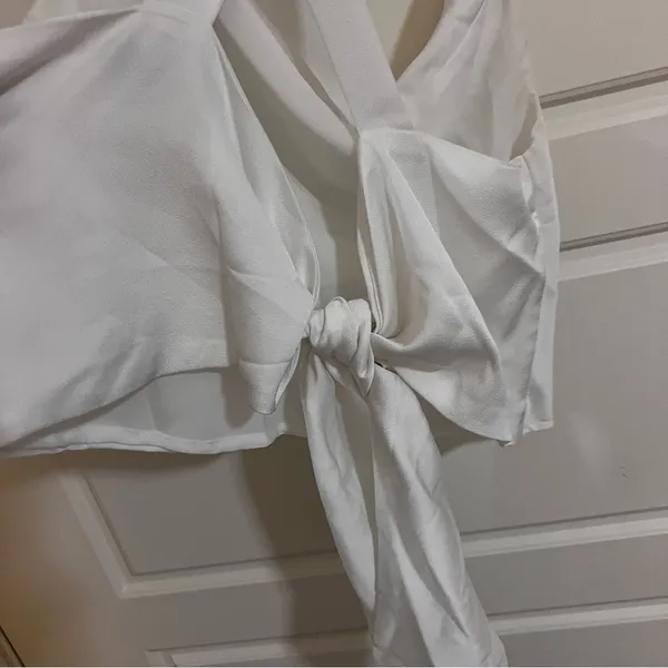 DO+BE White Cowl Neck Top - Image 4
