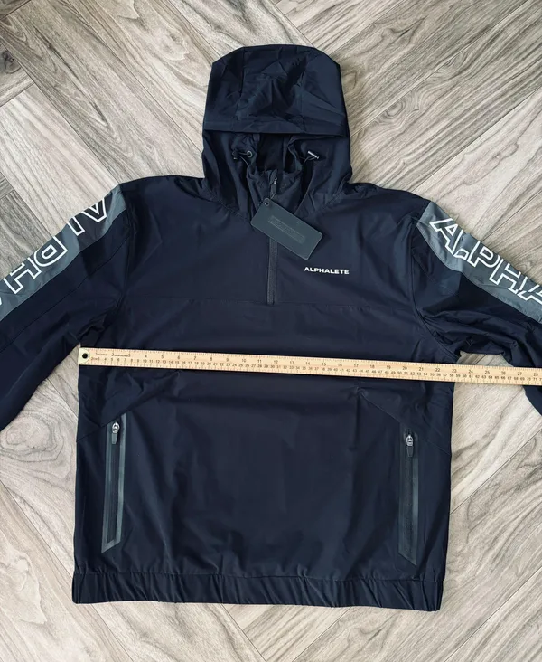 Alphalete Women’s EXP Tech Windbreaker- Black Matter, Size XL - Image 3