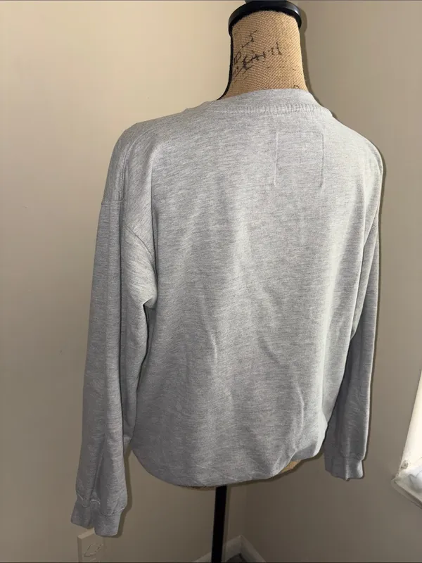 Classic Grey 'New York' Pullover Sweatshirt Gray Size M - Image 3