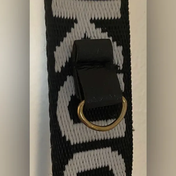 Kuchen & Co Black Text Purse - Image 6