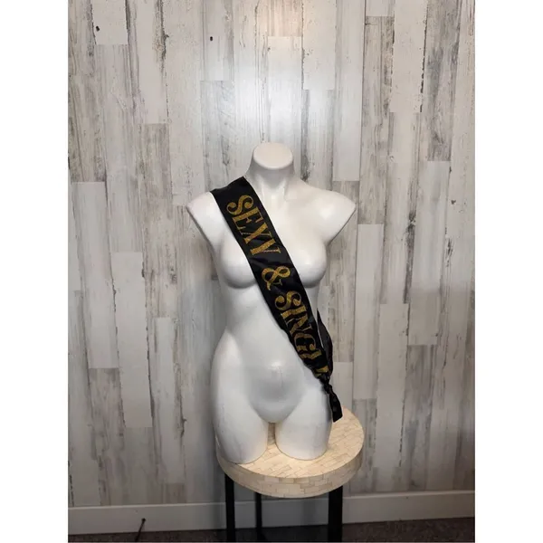 Sexy & single sash Black - Image 4