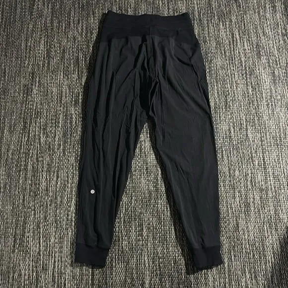 Lululemon Dance Studio Jogger *28” Black Size 6 - Image 2