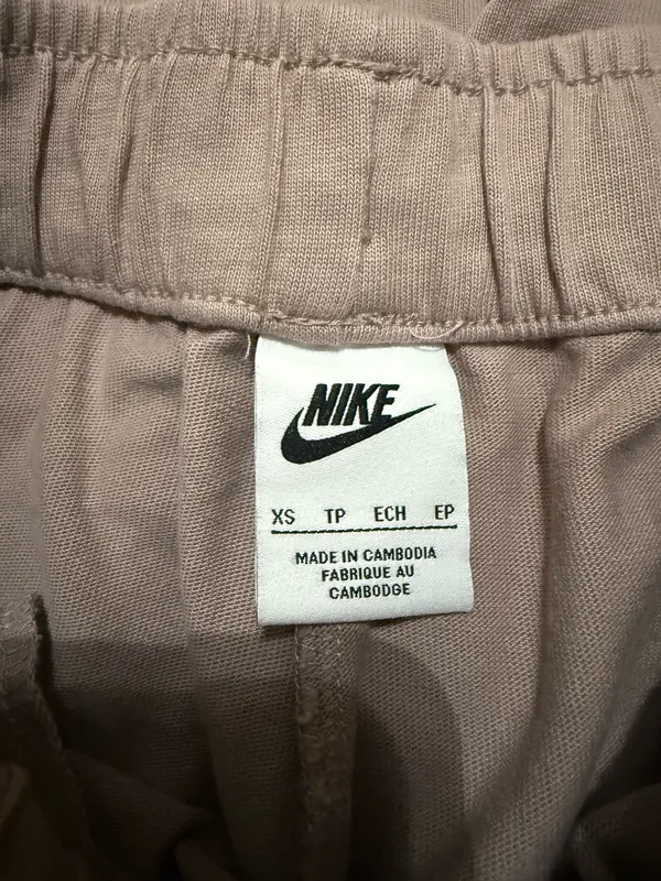 Nike Sweatpants - Image 4