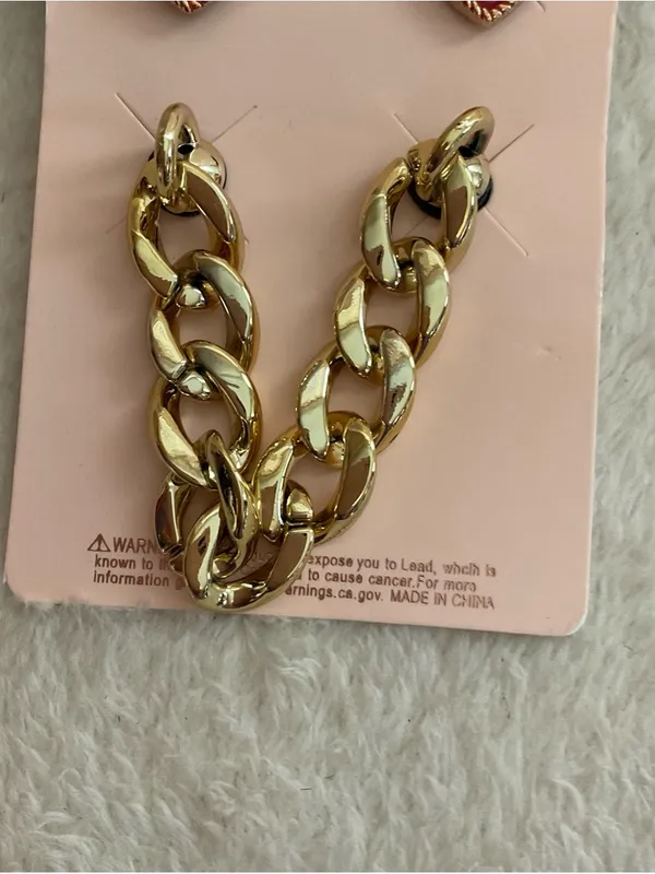 Blossom Gold Chain Necklace with Red Heart Studs - Image 4