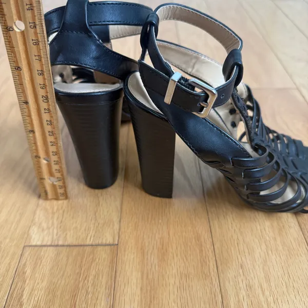 Express sz 7‎ black strappy high heels - Image 6