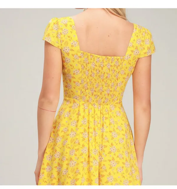 NWOT lulus yellow floral dress size large - Image 2