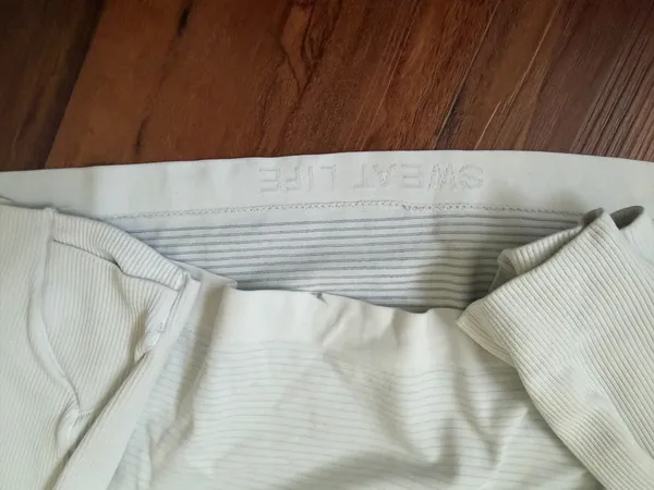 Lululemon Swiftly Tech Long Sleeve - Image 2