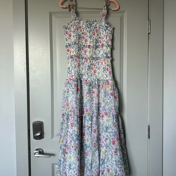 Saylor Leanna Long Tiered Ruffle Floral Maxi Dress small - Image 3
