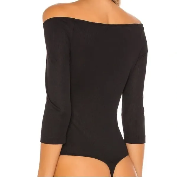 L’Academie Courtlyn Off Shoulder Bodysuit Rbbed Knit Black NWT Small - Image 2