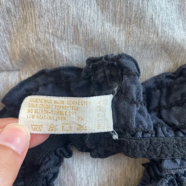 Victoria's Secret Black Lace Unlined Wire-Free Bralette Medium Vintage Y2K FLAW - Image 6