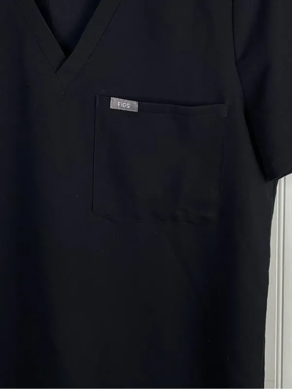 Figs Catarina One Pocket Nursing Scrub Top Black Women's Size Small FW1000 - Image 4