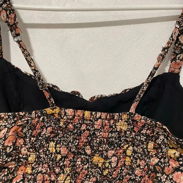 Abercrombie & Fitch Women’s Floral Smocked Bodysuit Size XS - Image 6