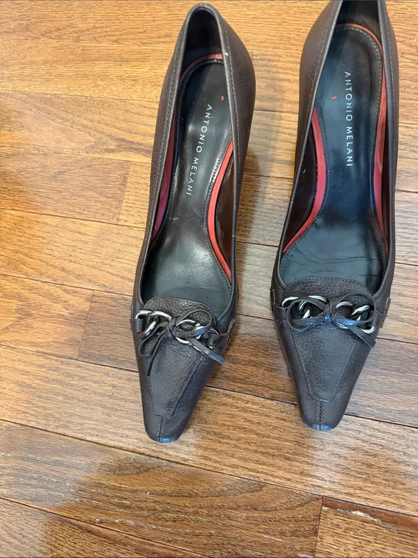 ANTONIO MELANI Brown Pointed-Toe Chain-Accent Pumps - Image 5