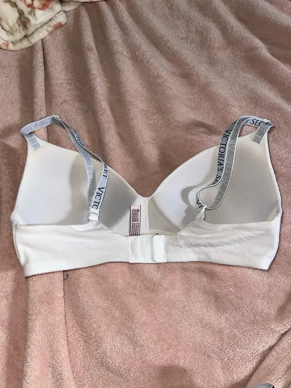 Victoria's Secret Bra - Image 2