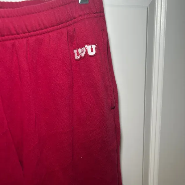 PINK Victoria's Secret Red Wide Leg Sweatpants I Heart U Heart Patch Small - Image 2